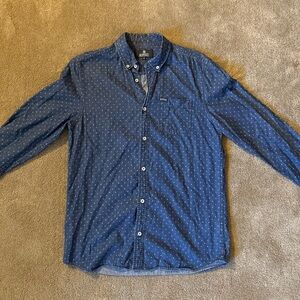 Men’s Long-Sleeve Button Up
